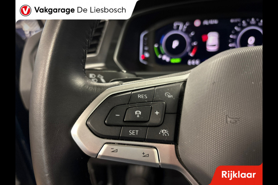 Volkswagen Tiguan 1.4 TSI eHybrid Business+ /pano/camera/apple carplay/stoel stuur verw./virtual