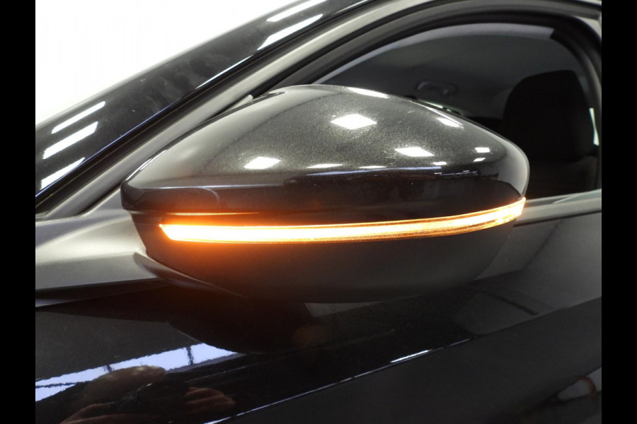 Peugeot e-208 EV Active Pack 50 kWh NAVI/CLIMA/CRUISE/PDC!