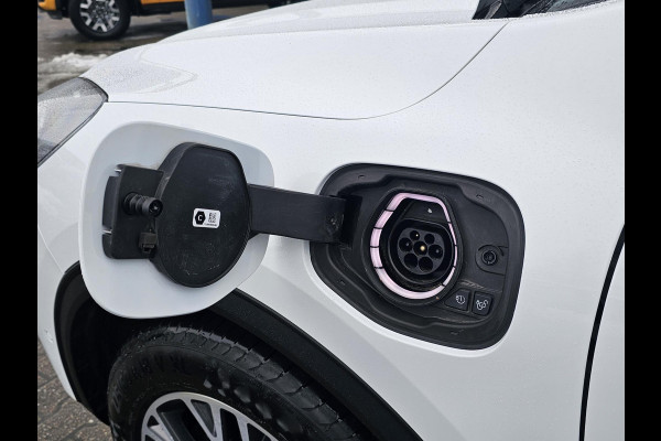 Ford Kuga 2.5 PHEV Titanium X | Panoramadak | Adaptive cruise control | Winter Pack | Achteruitrijcamera | Dubbele wielset