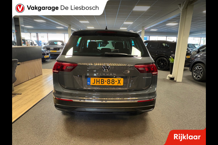 Volkswagen Tiguan 1.4 TSI eHybrid comfort Business+/navi/camera/apple carplay/boeken