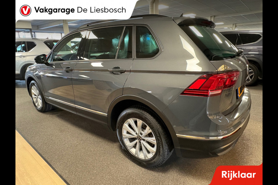 Volkswagen Tiguan 1.4 TSI eHybrid comfort Business+/navi/camera/apple carplay/boeken