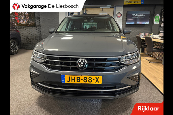 Volkswagen Tiguan 1.4 TSI eHybrid comfort Business+/navi/camera/apple carplay/boeken