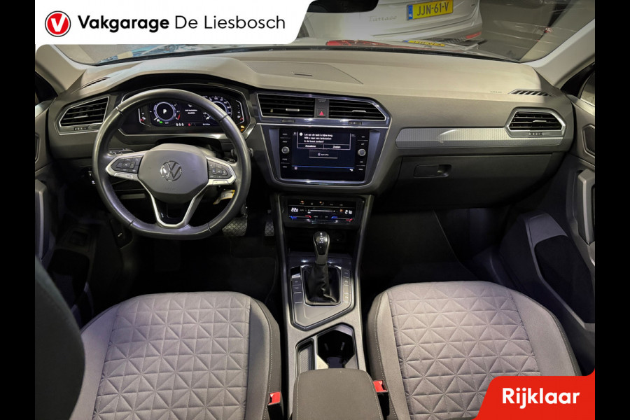 Volkswagen Tiguan 1.4 TSI eHybrid comfort Business+/navi/camera/apple carplay/boeken