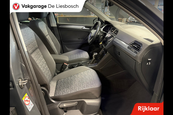 Volkswagen Tiguan 1.4 TSI eHybrid comfort Business+/navi/camera/apple carplay/boeken
