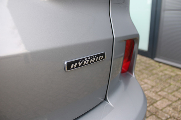 Ford Kuga 2.5 PHEV ST-Line X | Panoramadak | Trekhaak | BLIS | B&O | Full Options