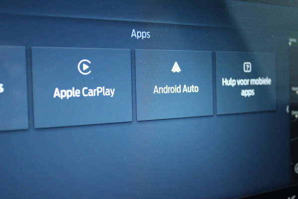 Ford Kuga 2.5 PHEV ST-Line X | Panoramadak | Trekhaak | BLIS | B&O | Full Options