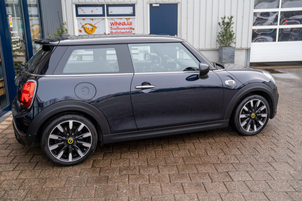 MINI Mini Electric Yours 33 kWh|Prijs rijklaar incl 12 mnd garantie|HUD Harman Kardon Leder Camera