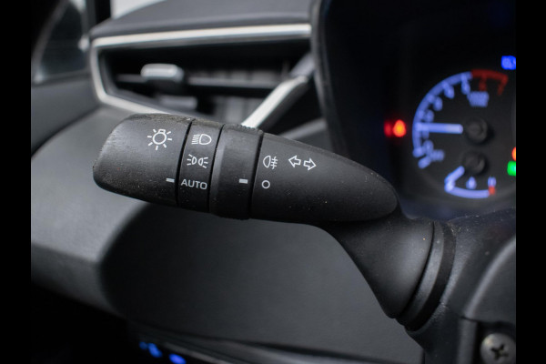 Toyota Corolla Touring Sports 1.8 Hybrid Active Sport (NAVI,CLIMATE,ADAPTIVE CRUISE,CAMERA,PDC,SPORTSTOELEN,LM VELGEN,NETTE STAAT)