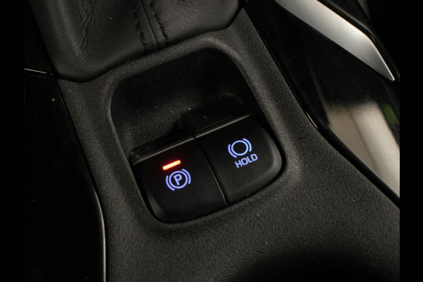 Toyota Corolla Touring Sports 1.8 Hybrid Active Sport (NAVI,CLIMATE,ADAPTIVE CRUISE,CAMERA,PDC,SPORTSTOELEN,LM VELGEN,NETTE STAAT)