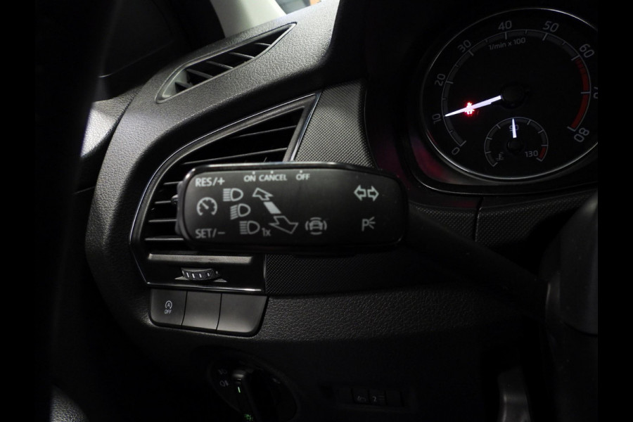 Škoda Fabia Combi 1.0 TSI Ambition NAVI/AIRCO/CRUISE/PDC!