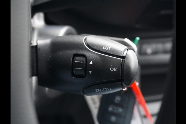 Opel Vivaro Electric L3 75 kWh | tot 8 jaar garantie | navigatie incl. Apple Carplay | airco | parkeersensoren | e-Call pakket | Comfort stoelen | rijklaarprijs |