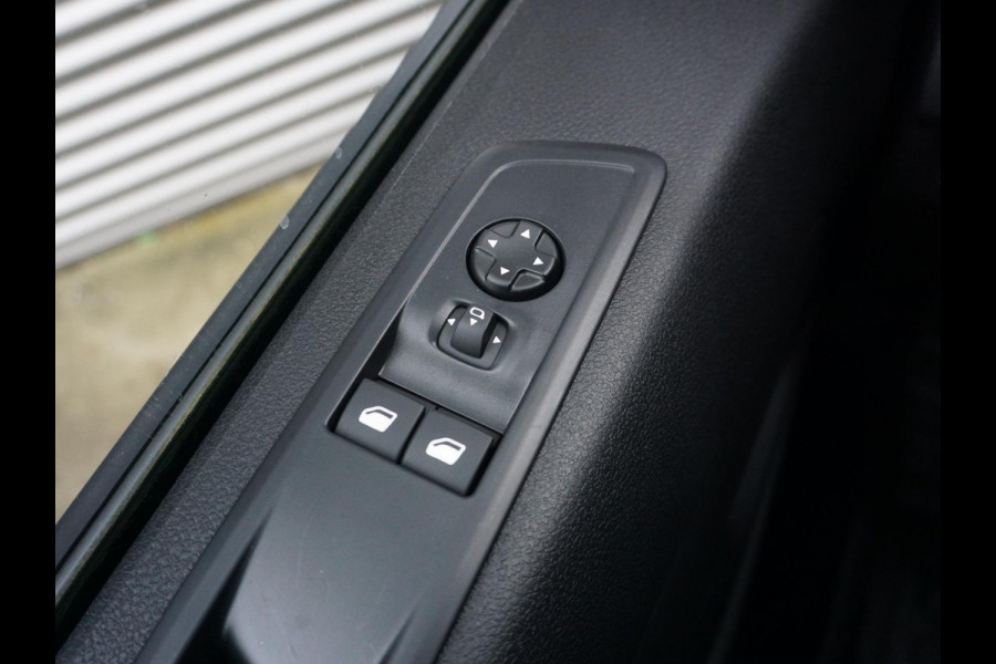 Opel Vivaro Electric L3 75 kWh | tot 8 jaar garantie | navigatie incl. Apple Carplay | airco | parkeersensoren | e-Call pakket | Comfort stoelen | rijklaarprijs |