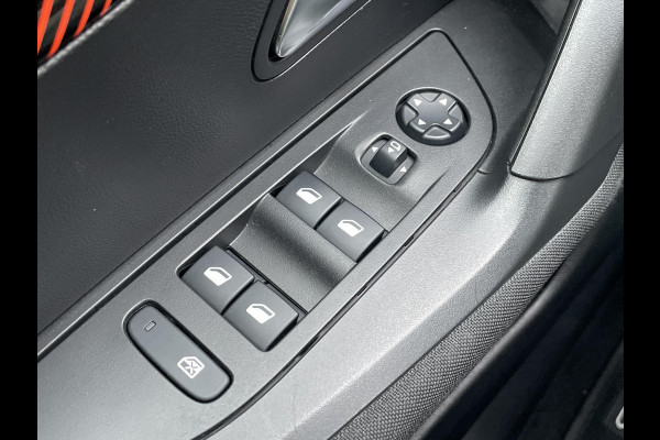 Peugeot 2008 1.2 PureTech Active Pack | Automaat | Apple Carplay & Android auto