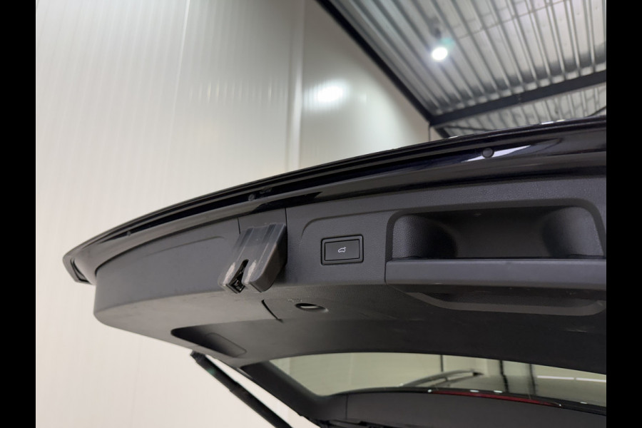 Volkswagen Touran 7p 1.5 TSI 150pk DSG Highline | ACC | Full Led