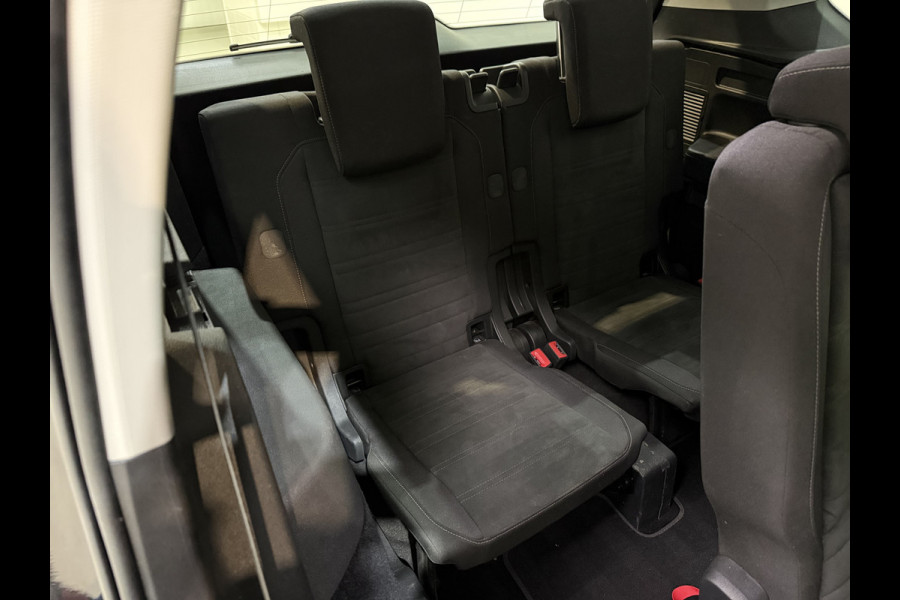Volkswagen Touran 7p 1.5 TSI 150pk DSG Highline | ACC | Full Led