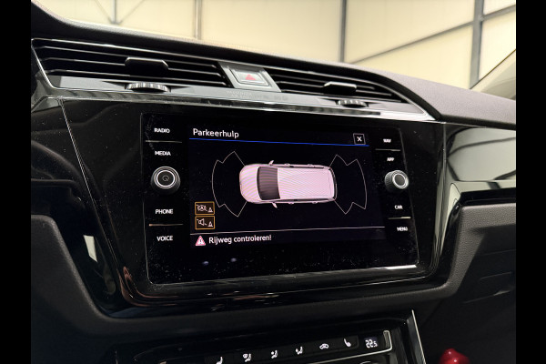 Volkswagen Touran 7p 1.5 TSI 150pk DSG Highline | ACC | Full Led