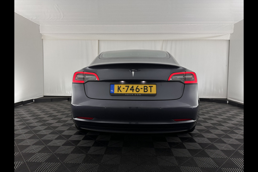 Tesla Model 3 Standard RWD Plus 60 kWh [ 3-Fase ] (INCL-BTW) Aut. *PANO | AUTO-PILOT | LEATHER | KEYLESS | FULL-LED | MEMORY-PACK | TOP-VIEW | DAB | CARPLAY | DIGI-COCKPIT | LANE-ASSIST | COMFORT-SEATS | 19"ALU*