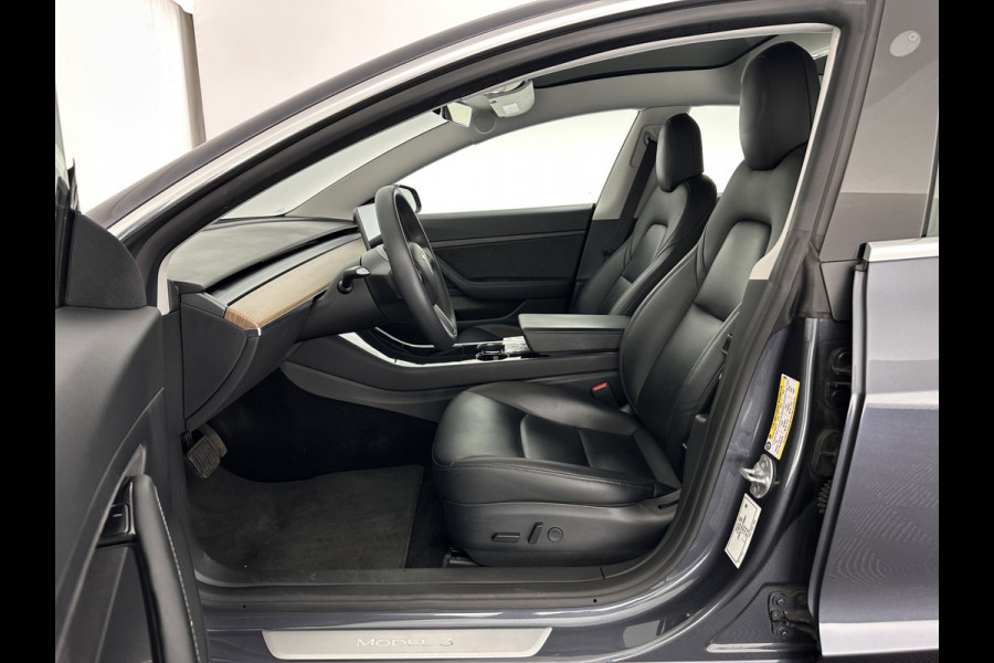 Tesla Model 3 Standard RWD Plus 60 kWh [ 3-Fase ] (INCL-BTW) Aut. *PANO | AUTO-PILOT | LEATHER | KEYLESS | FULL-LED | MEMORY-PACK | TOP-VIEW | DAB | CARPLAY | DIGI-COCKPIT | LANE-ASSIST | COMFORT-SEATS | 19"ALU*