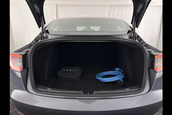 Tesla Model 3 Standard RWD Plus 60 kWh [ 3-Fase ] (INCL-BTW) Aut. *PANO | AUTO-PILOT | LEATHER | KEYLESS | FULL-LED | MEMORY-PACK | TOP-VIEW | DAB | CARPLAY | DIGI-COCKPIT | LANE-ASSIST | COMFORT-SEATS | 19"ALU*