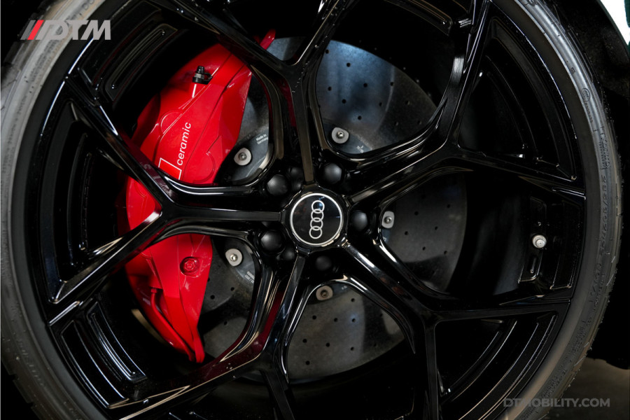 Audi RS6 Avant 4.0TFSi | B&O 3D | Akrapovic | 4WS | VOL |