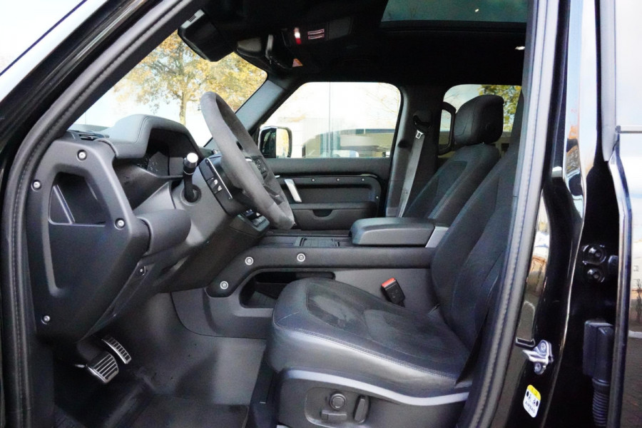 Land Rover Defender 110 P 525 V8 Black Edition