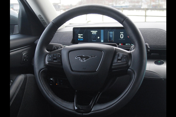 Ford Mustang Mach-E Extended RWD 98 kWh | Panoramadak | 360 Camera | Trekhaak | B&O | NL-Auto |