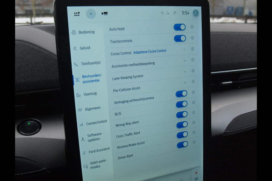 Ford Mustang Mach-E Extended RWD 98 kWh | Panoramadak | 360 Camera | Trekhaak | B&O | NL-Auto |