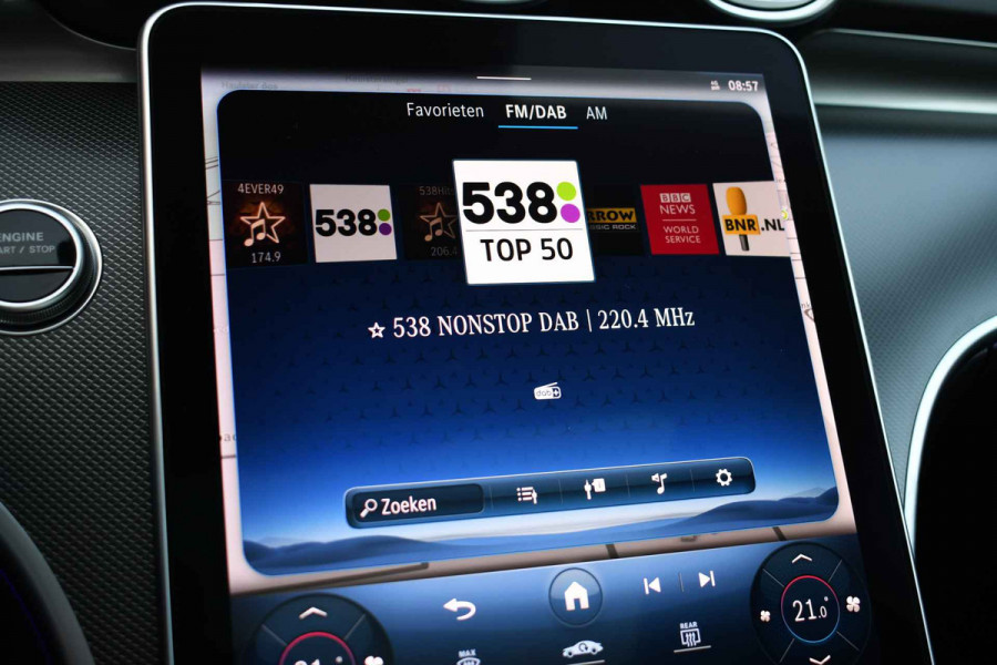 Mercedes-Benz C-Klasse Estate 300 e AMG Magno! Pano Distr Trekh HUD 360 Memory Night