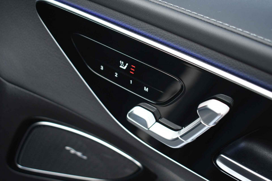 Mercedes-Benz C-Klasse Estate 300 e AMG Magno! Pano Distr Trekh HUD 360 Memory Night