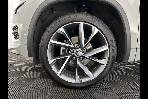 Škoda Kodiaq 1.5 TSI Sportline Business (INCL-BTW) Aut. *PANO | LEATHER-MICROFIBRE | FULL-LED | MEMORY-PACK | DIGI-COCKPIT | NAVI-FULLMAP | CAMERA | DAB+ | AMBIENT-LIGHT | KEYLESS | DAB+ | CARPLAY | PRIVACY-GLASS | 20"ALU*