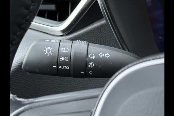 Toyota Corolla Touring Sports 2.0 Hybrid Team D | CarPlay | ACC | Camera | LED | DAB+ | 17 inch