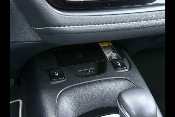 Toyota Corolla Touring Sports 2.0 Hybrid Team D | CarPlay | ACC | Camera | LED | DAB+ | 17 inch