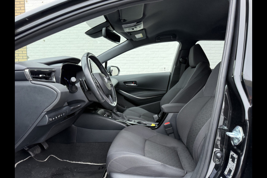 Toyota Corolla Touring Sports 2.0 Hybrid Team D | CarPlay | ACC | Camera | LED | DAB+ | 17 inch