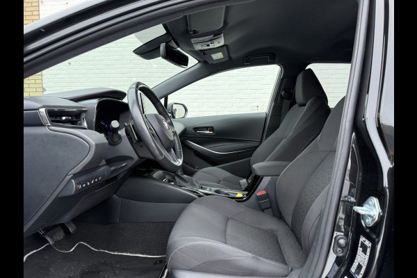 Toyota Corolla Touring Sports 2.0 Hybrid Team D | CarPlay | ACC | Camera | LED | DAB+ | 17 inch