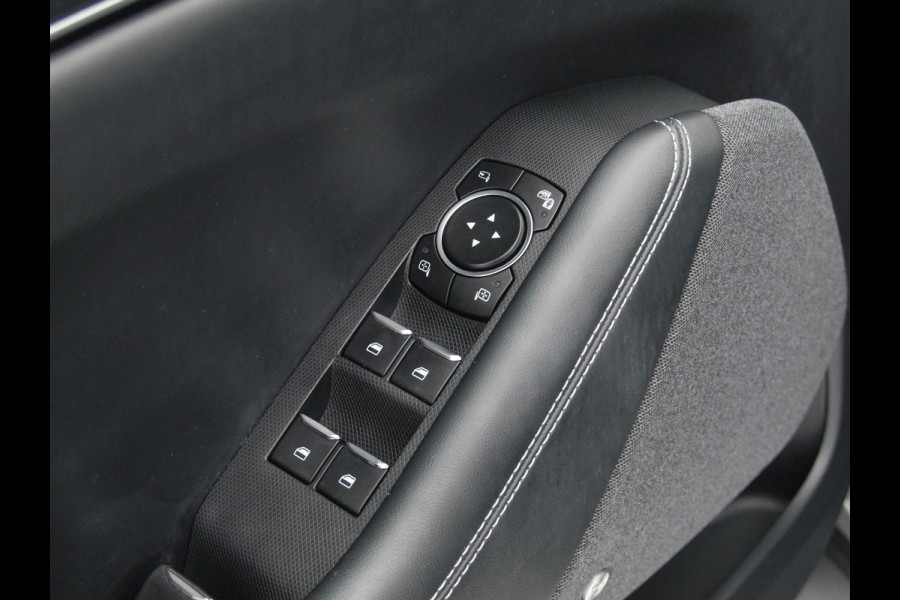 Ford Mustang Mach-E Extended RWD 98 kWh | Panoramadak | 360 Camera | Trekhaak | B&O | NL-Auto |