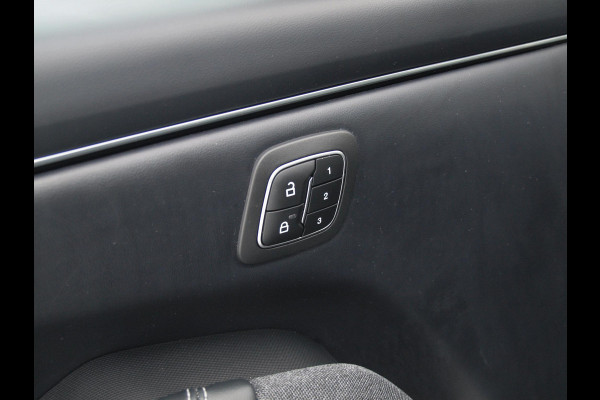 Ford Mustang Mach-E Extended RWD 98 kWh | Panoramadak | 360 Camera | Trekhaak | B&O | NL-Auto |