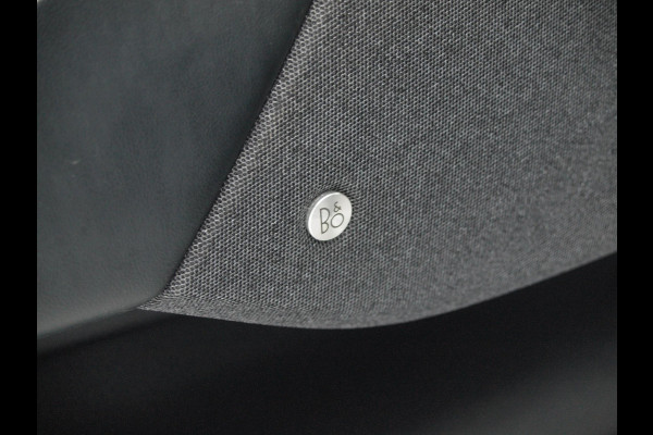 Ford Mustang Mach-E Extended RWD 98 kWh | Panoramadak | 360 Camera | Trekhaak | B&O | NL-Auto |