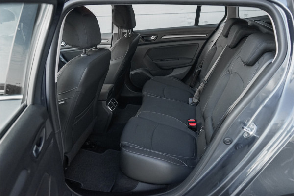 Renault Mégane Estate 1.6 E-Tech Plug-In Hybrid 160 Business Camera Navi