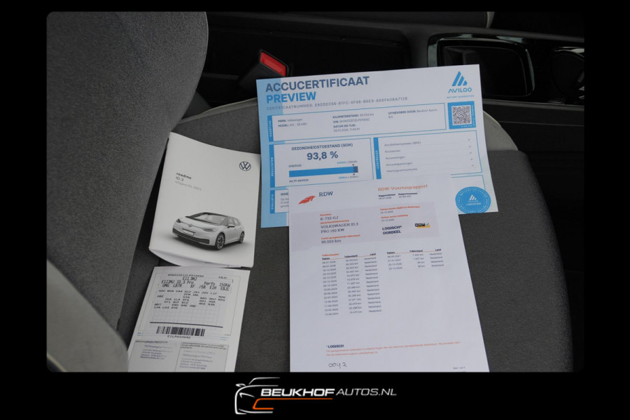 Volkswagen ID.3 First Max 58 kWh Pano Trekhaak Camera Soh94%