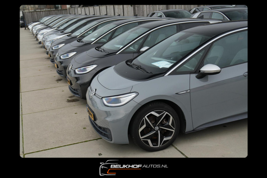 Volkswagen ID.3 First Max 58 kWh Pano Trekhaak Camera Soh94%