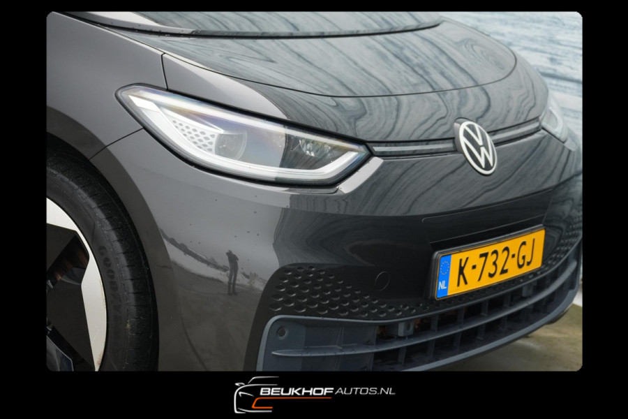 Volkswagen ID.3 First Max 58 kWh Pano Trekhaak Camera Soh94%