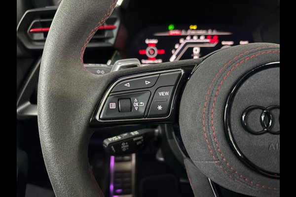 Audi A3 Sportback 2.5 TFSI RS 3 quattro Performance*Memory*Massage*Pano*B&O