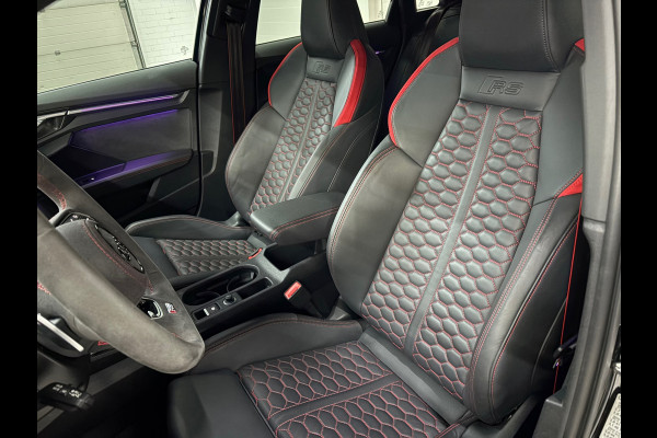 Audi A3 Sportback 2.5 TFSI RS 3 quattro Performance*Memory*Massage*Pano*B&O