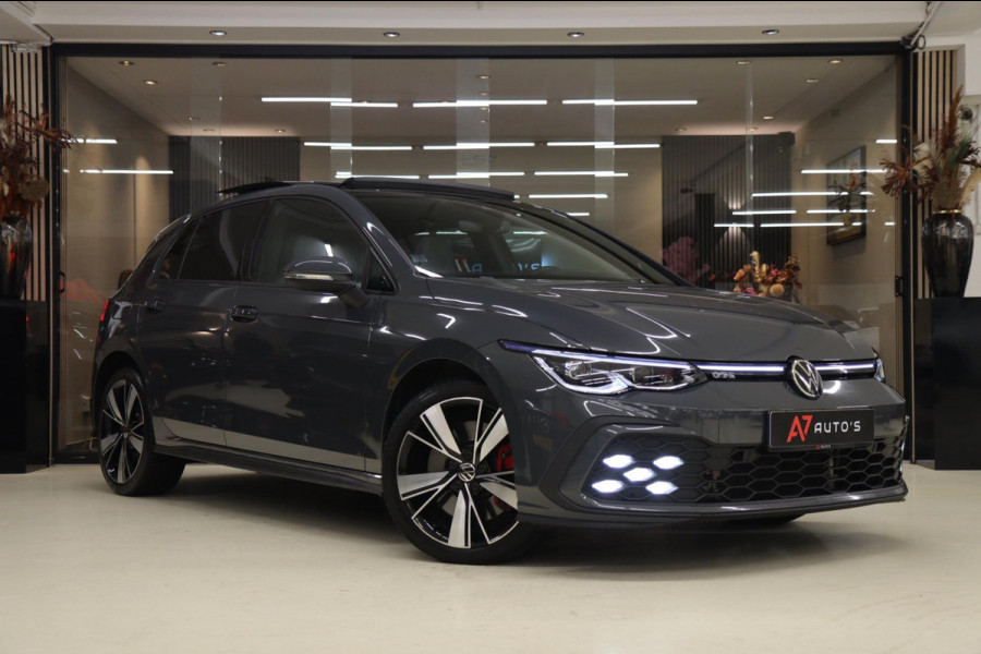 Volkswagen Golf 1.4 eHybrid GTE / PANO/HUD/IQLIGHT/MEM/CARPLAY/VOL