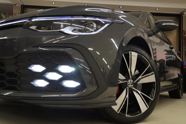 Volkswagen Golf 1.4 eHybrid GTE / PANO/HUD/IQLIGHT/MEM/CARPLAY/VOL