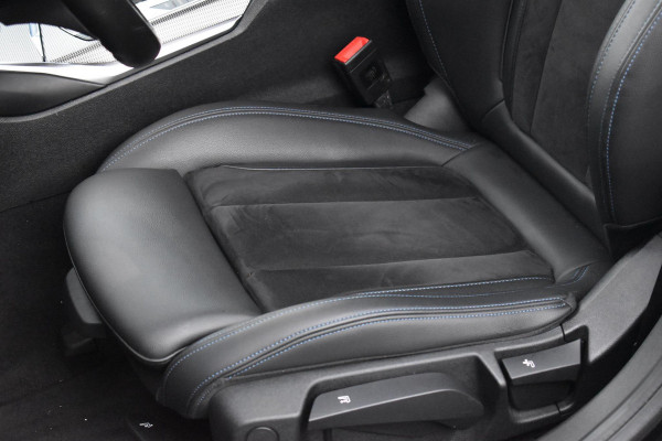 BMW 3 Serie Touring M340i xDrive Executive Camera360 Harman/Kardon Sfeerverlichting