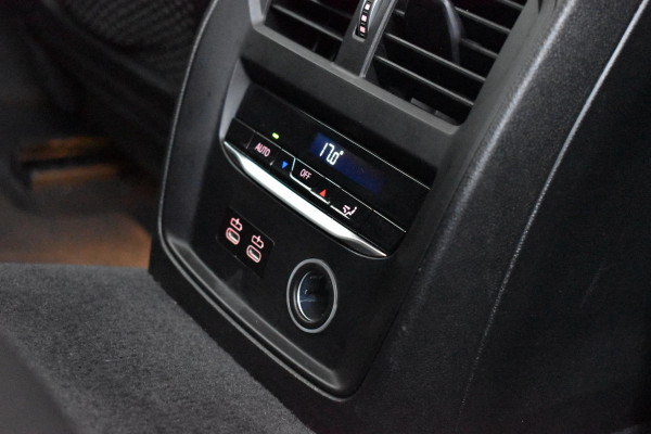 BMW 3 Serie Touring M340i xDrive Executive Camera360 Harman/Kardon Sfeerverlichting