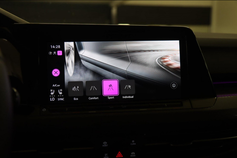 Volkswagen Golf 2.0 TSI GTI CLUBSPORT /PANO/ACC/CAM/CARPLAY/IQ-LIGHT/VOLL