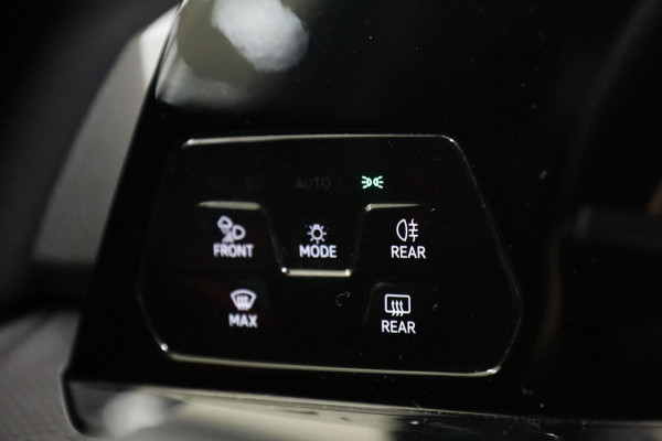 Volkswagen Golf 2.0 TSI GTI CLUBSPORT /PANO/ACC/CAM/CARPLAY/IQ-LIGHT/VOLL