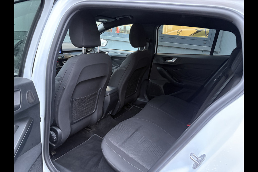 Ford FOCUS Wagon 1.0 EcoB.Hybrid 155pk Active X Business KEYLESS/B&OAUDIO/NAVI/CARPLAY/PDC/18INCH